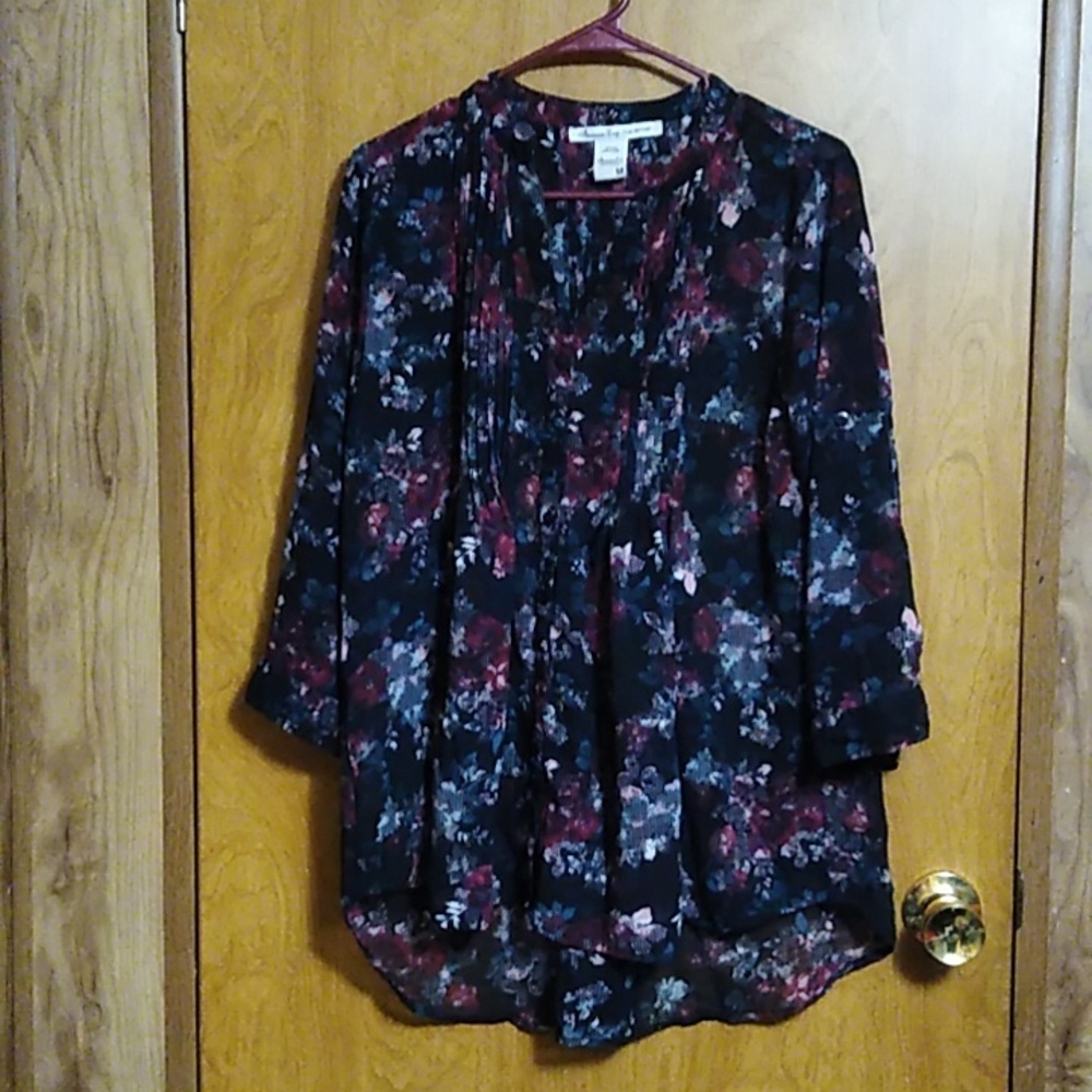 American Rag ruffles & lace top